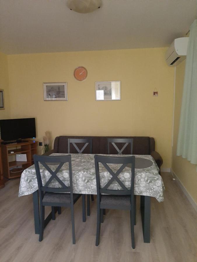 Erik&Dani Apartment Zadar Eksteriør billede